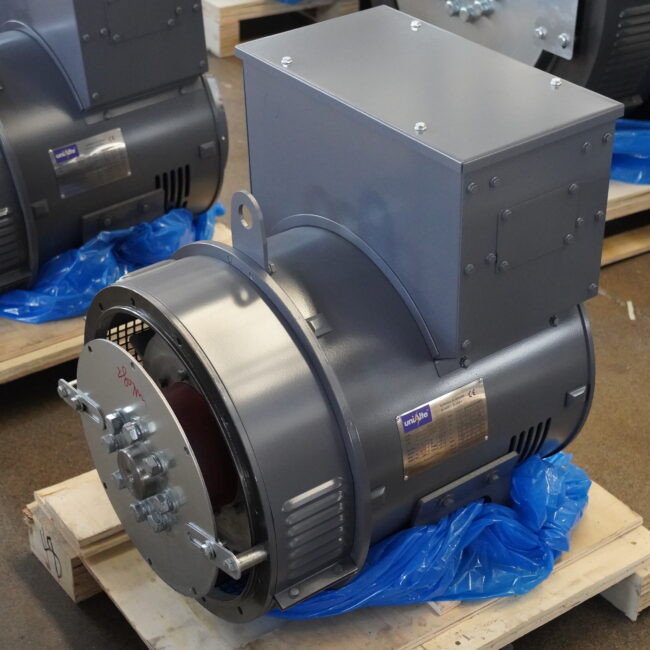 Discover the Unialte Industrial Alternator – engineered for reliability, durability, and optimal performance in heavy-duty applications. Ideal for generators, industrial machines, and backup power systems.